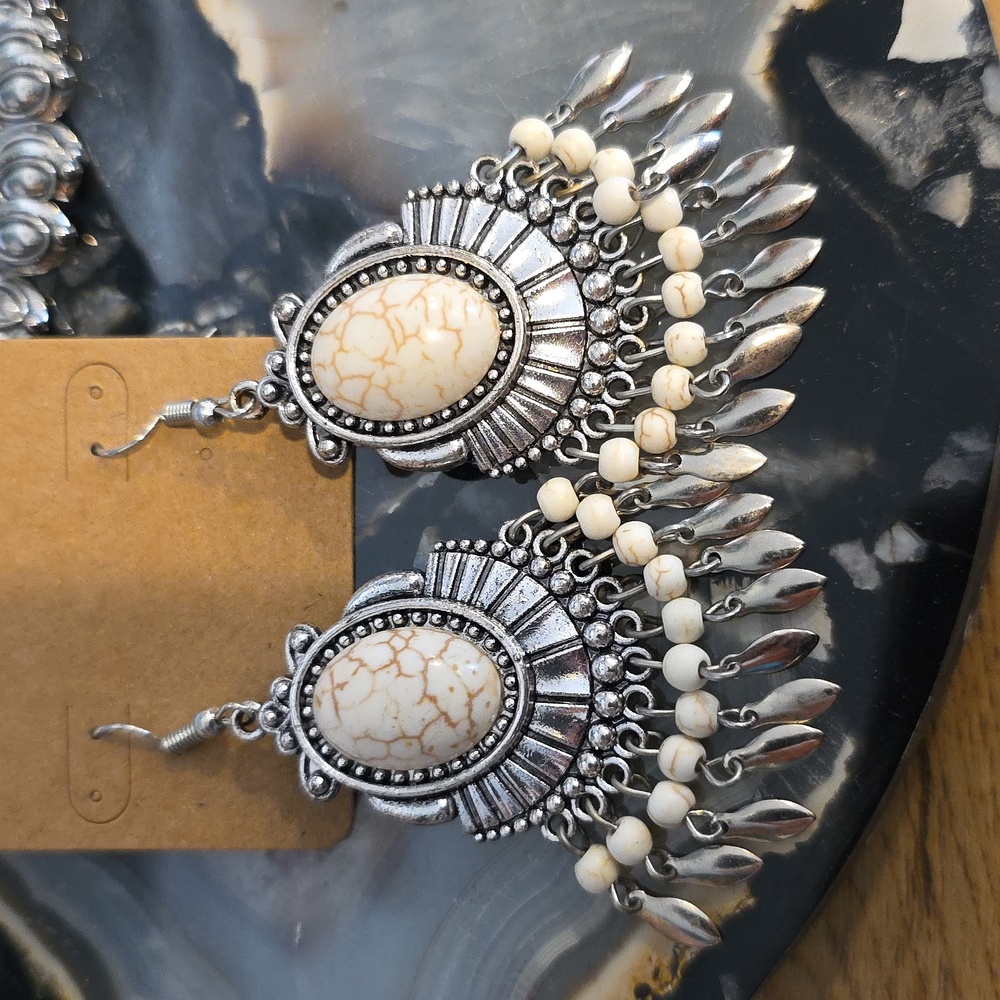 Bohemian Earrings Set - Picture 2 of 4
